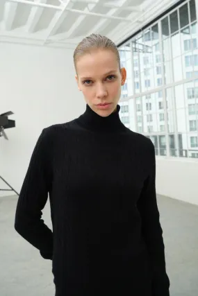 Black Cashmere and Wool Amelia Turtleneck Women's Sweater