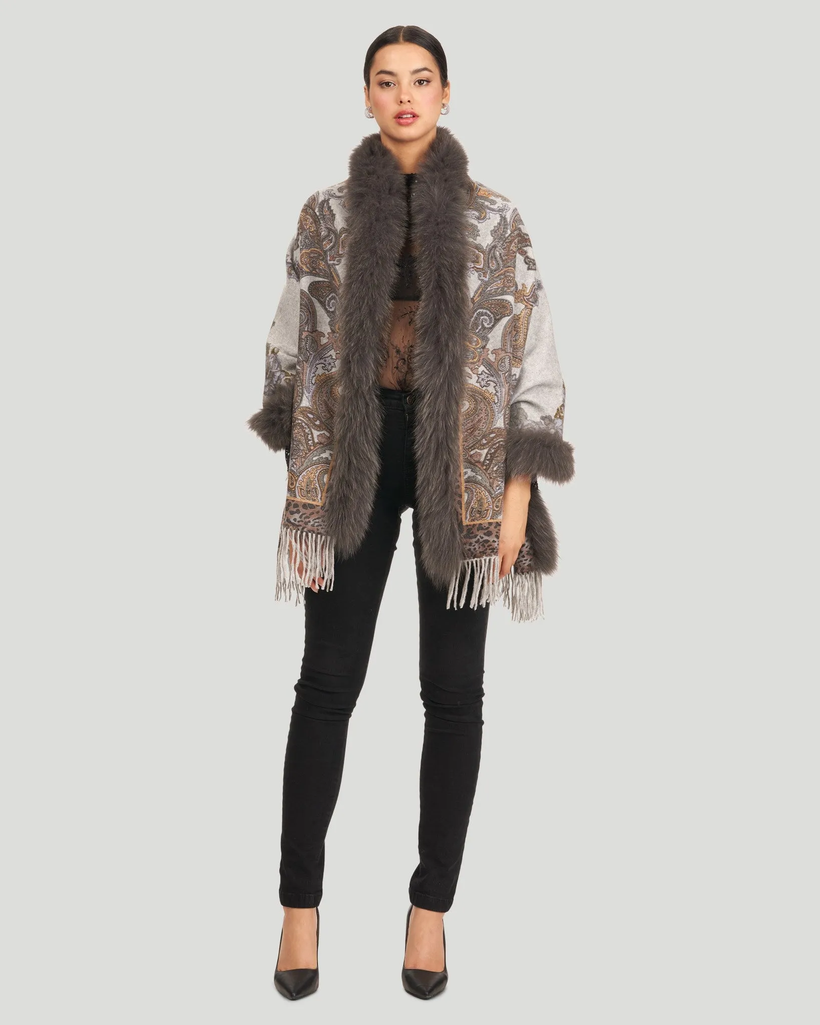 Double Faced Cashmere Stole with Fox Trim