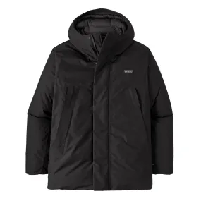  Insulated Winter Parkas With Fur Trim