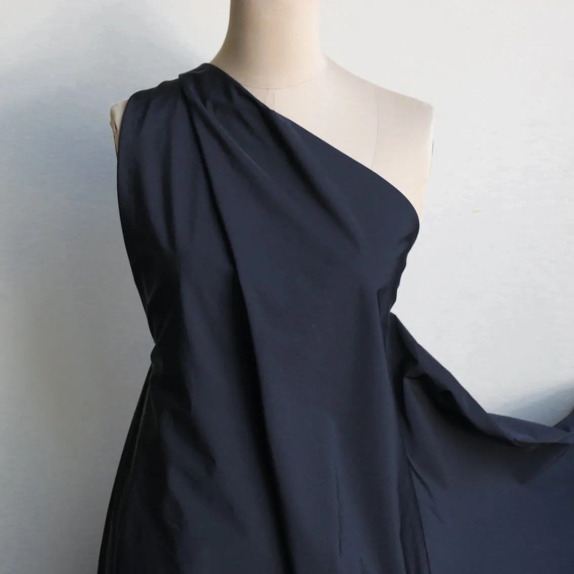 Pioggia Navy - Water Resistant