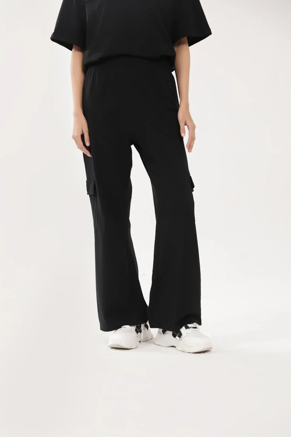 WIDE LEG CARGO TROUSERS